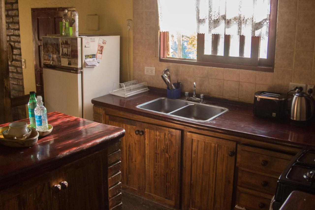 Casa Rural Entre Bodegas Y Vinedos ' El Jarillal" La Consulta Екстер'єр фото